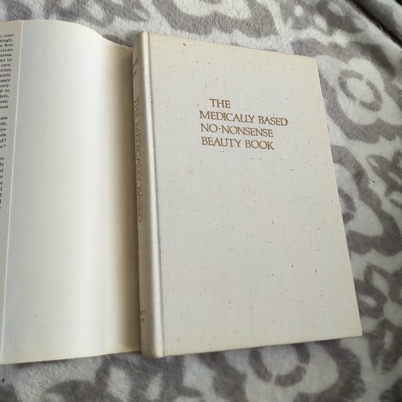 The Medically Based No-Nonsense Beauty Book Deborah Chase 1974 vintage how to - Picture 5 of 9